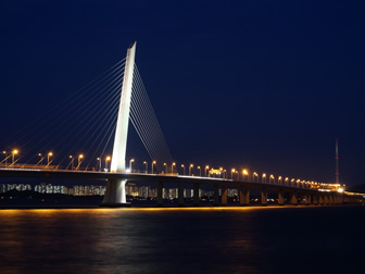 大桥 璀璨霓虹灯唯美夜景高清背景图片