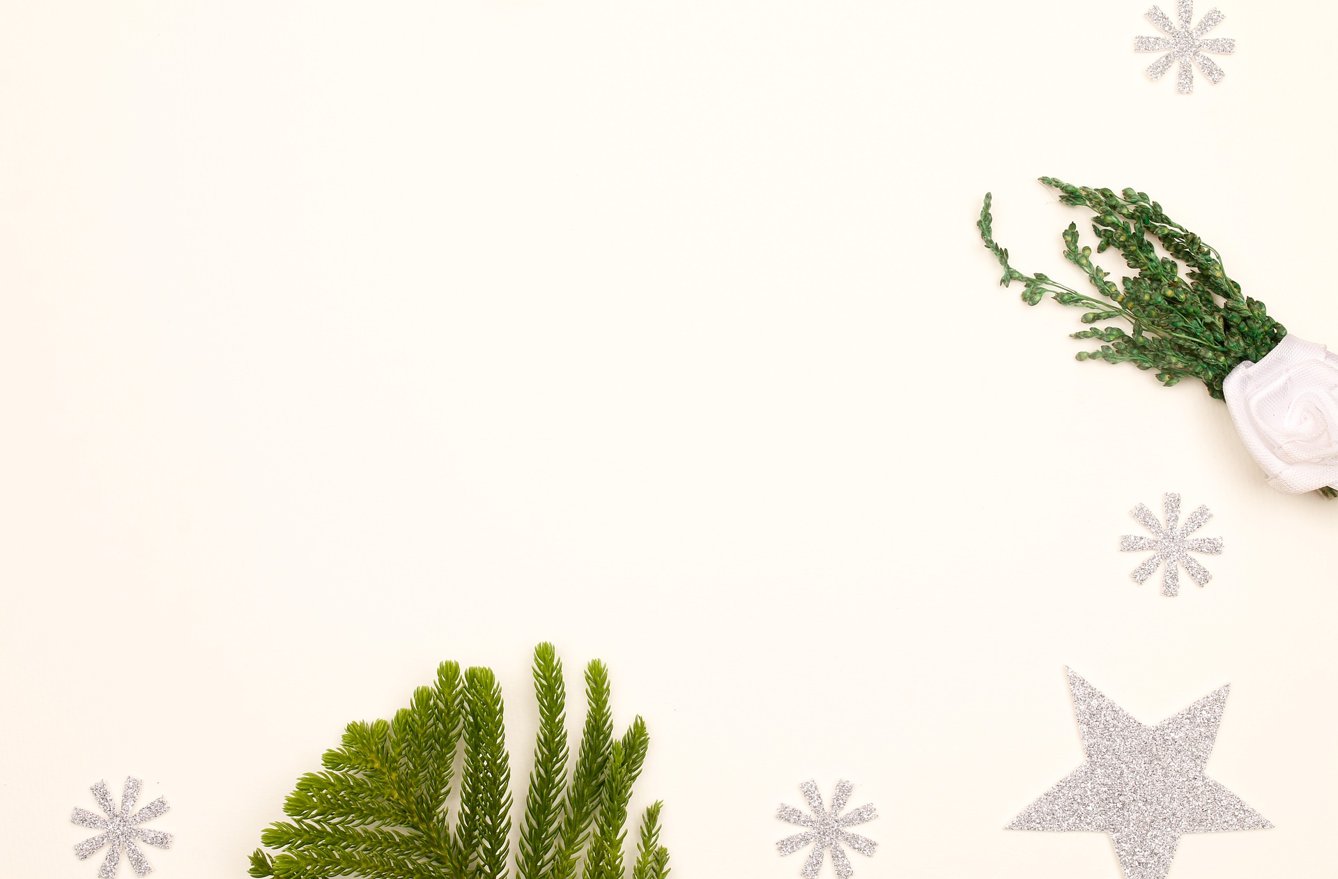 雪花图案蓝色夜空圣诞节高清幻灯片背景,ppt图片 - 51PPT模板网